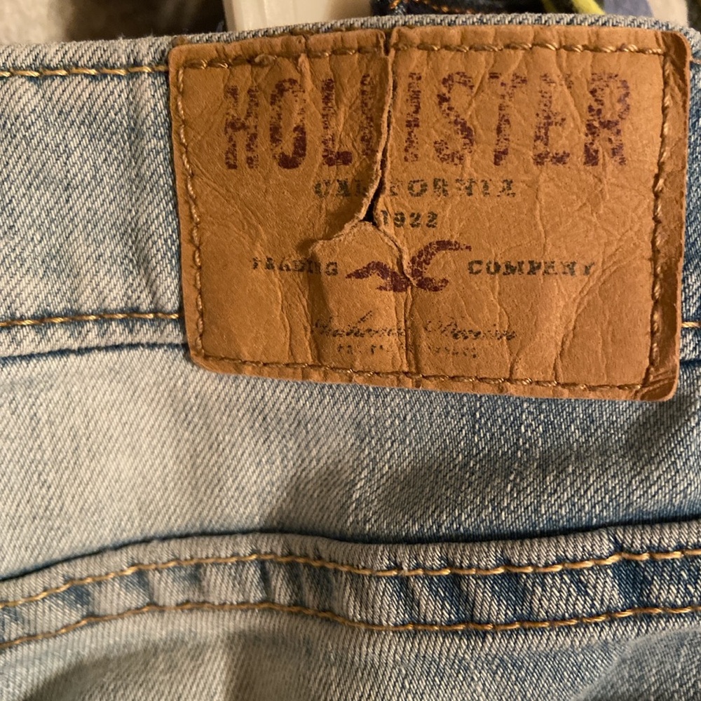 HOLLISTER JEANS - Picture 2 of 2
